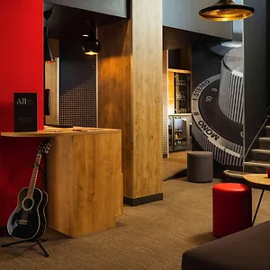 Hotel Ibis Gare De L Est 10eme, Paris