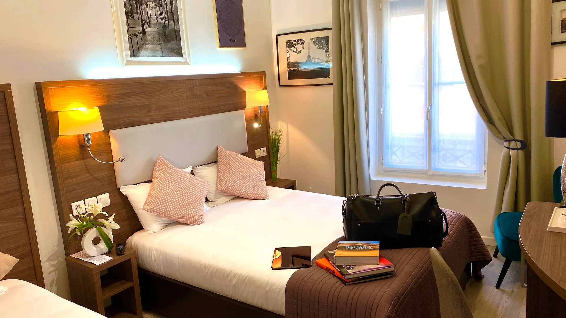 Hotel Hôtel Clairefontaine Paris