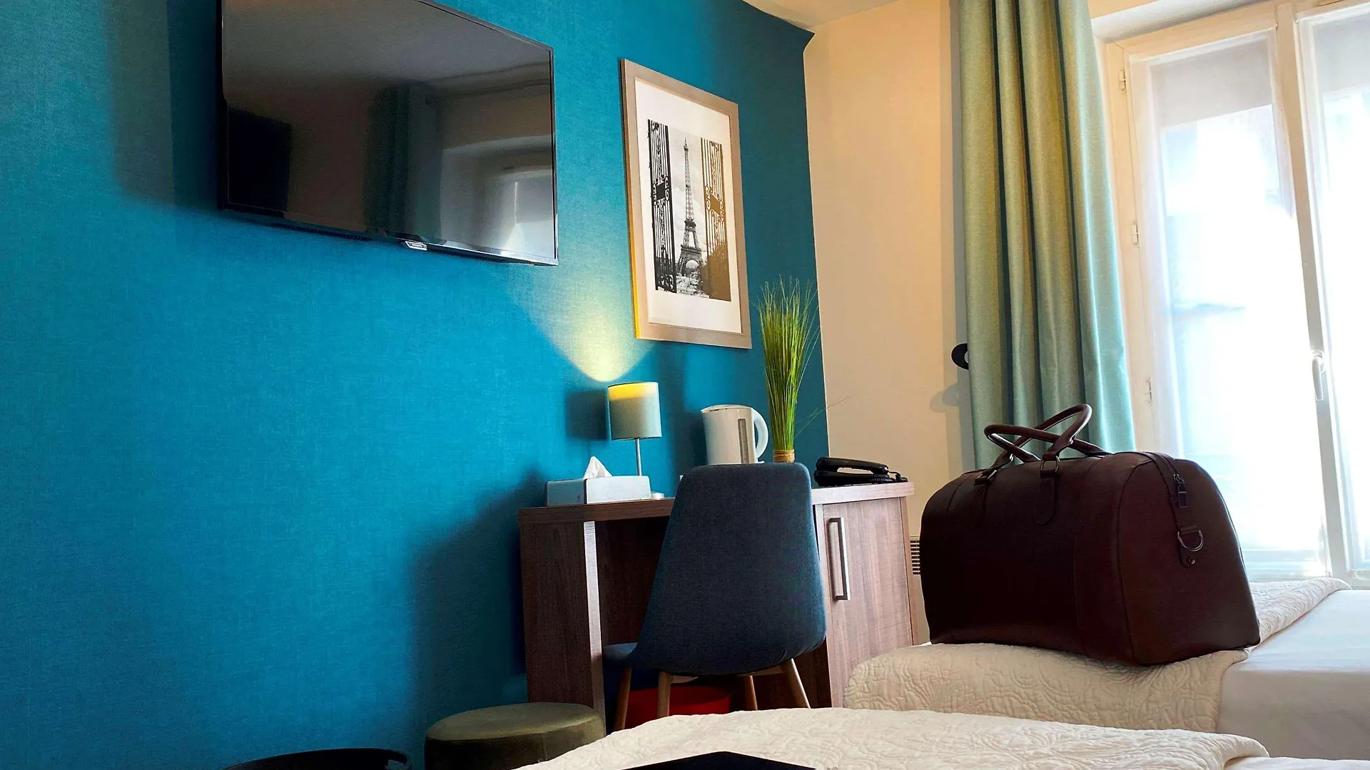 Hotel Hôtel Clairefontaine Paris