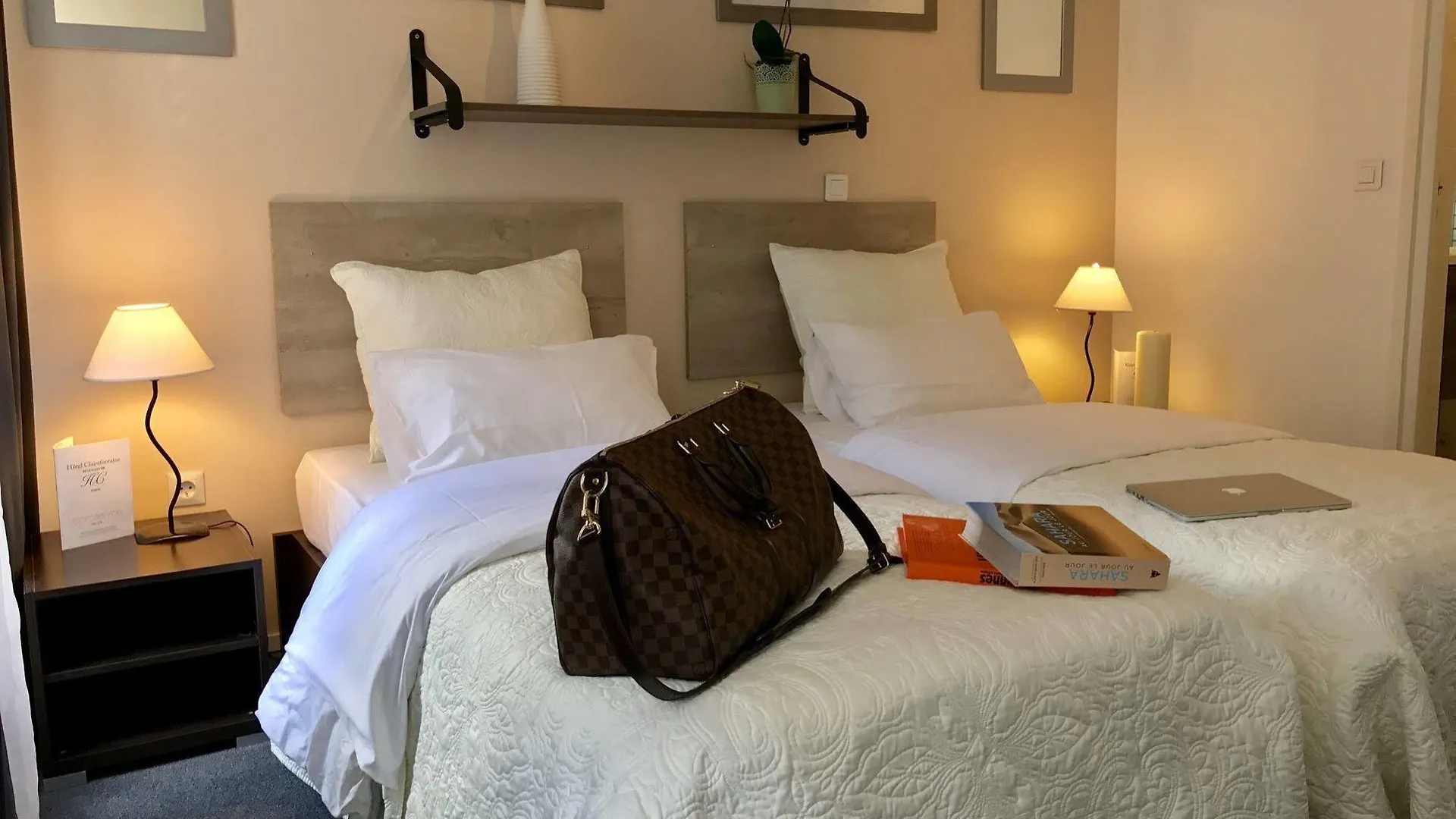 Hotel Hôtel Clairefontaine Paris
